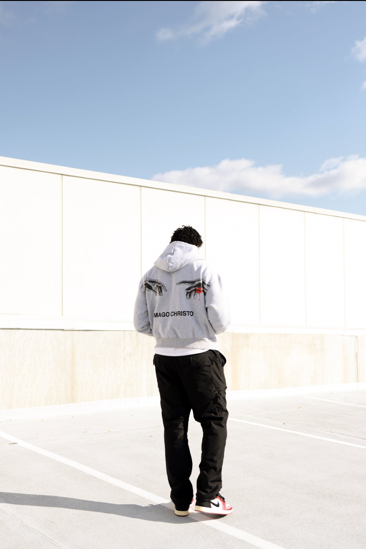 GRAY CROPPED “IMAGO CHRISTO” ZIP UP