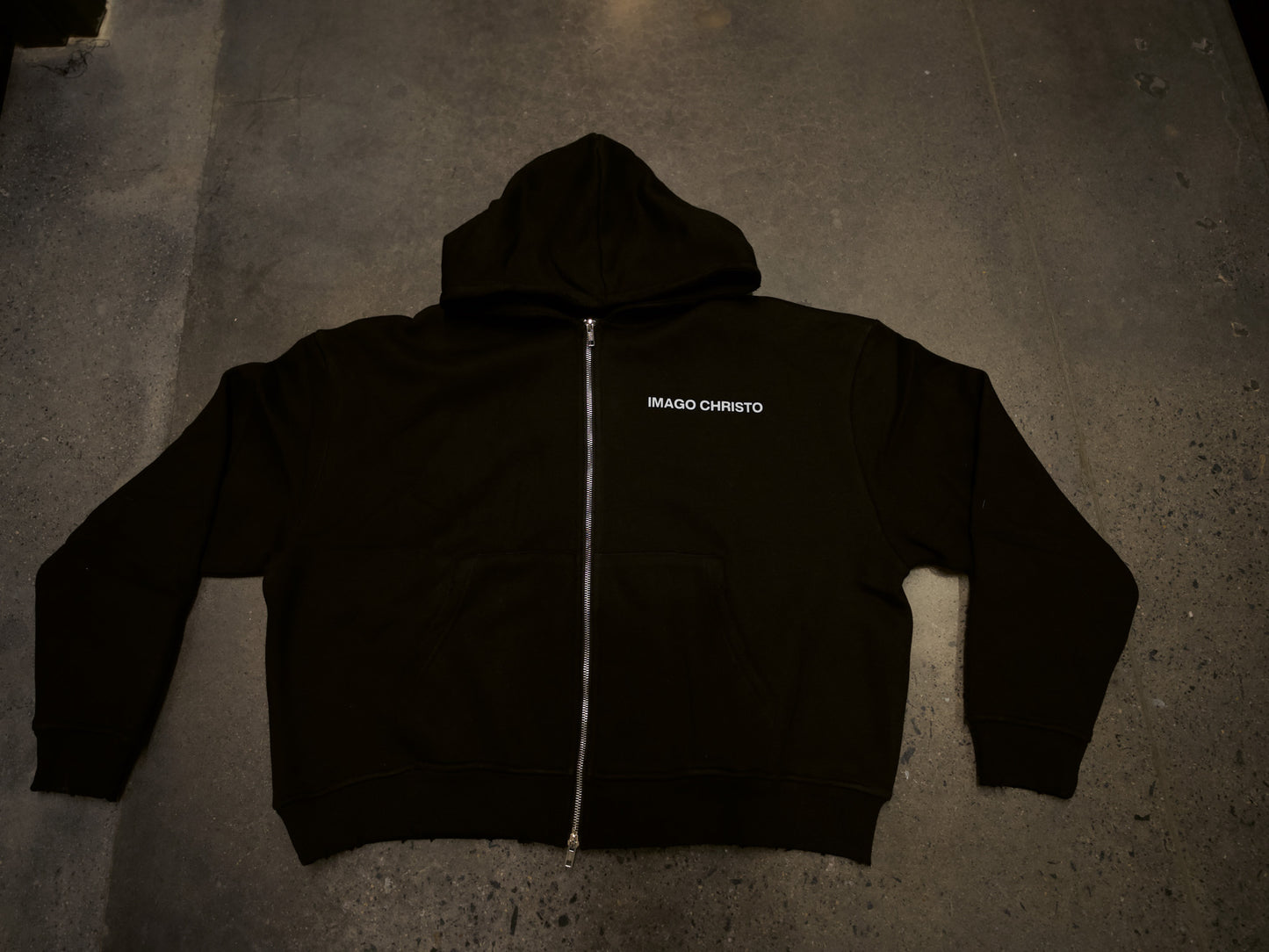 BLACK CROPPED “IMAGO CHRISTO” ZIP UP